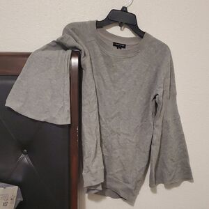 Kenneth Cole Ladies Sweatshirt